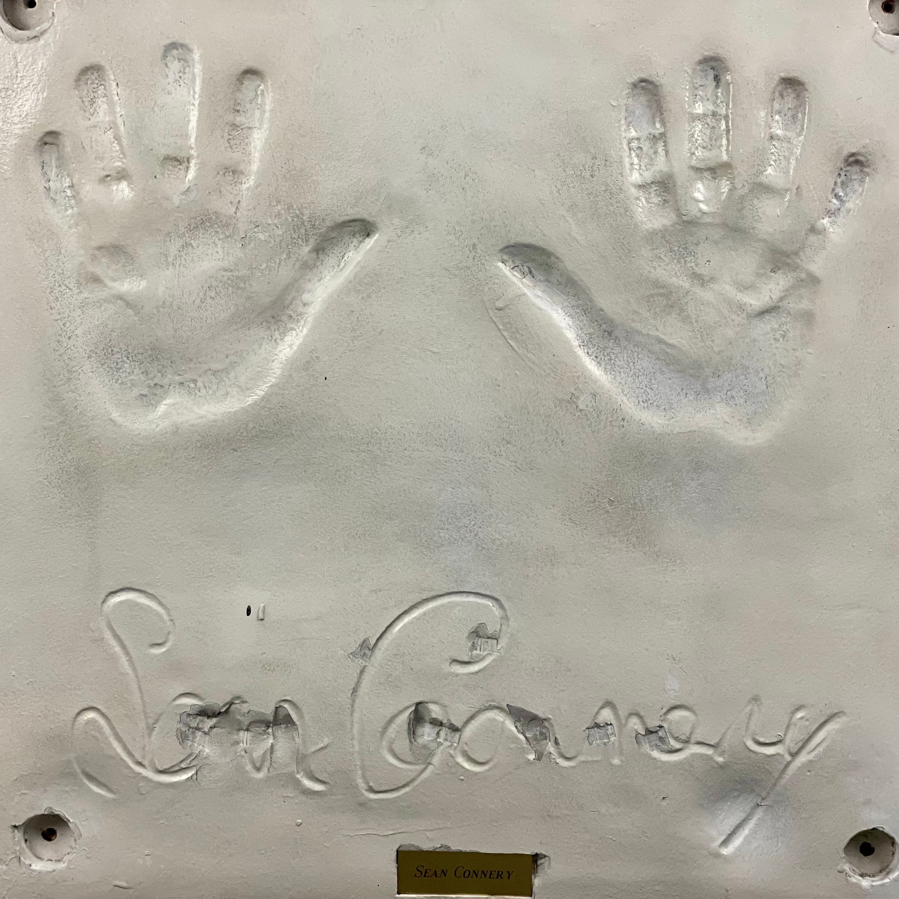 PLANET HOLLYWOOD SEATTLE Sean Connery Celebrity Hand Cast